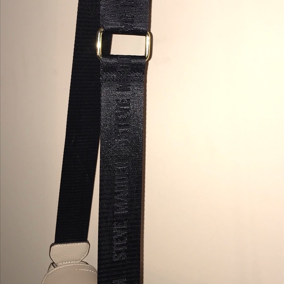 Cream Steve Madden purse - Picture 5 of 5